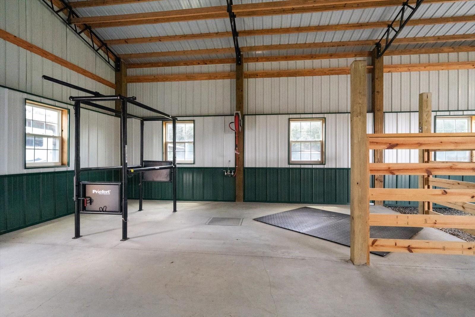 Listing photo id 56 for 7650 Whippoorwill Terrace