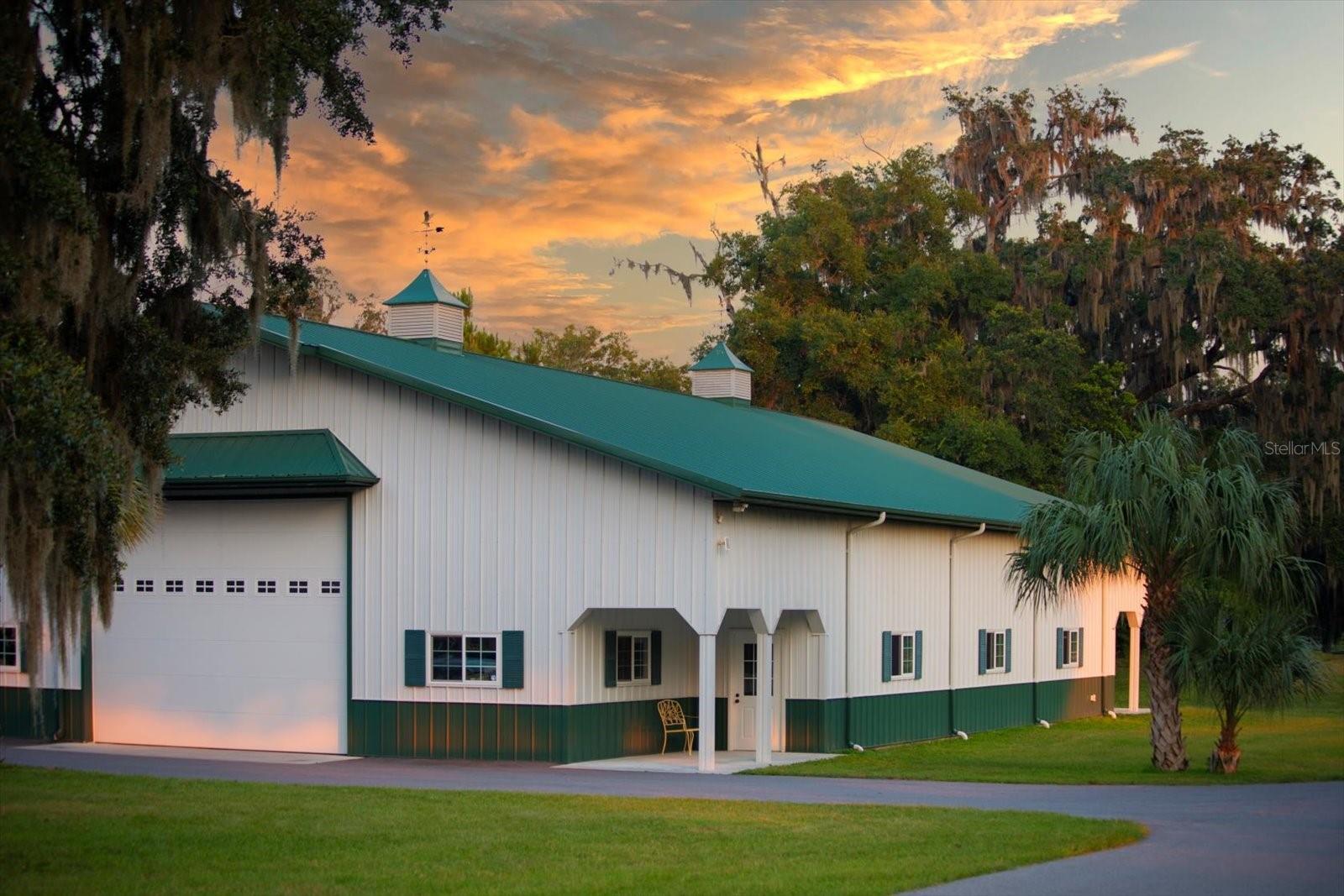 Listing photo id 86 for 7650 Whippoorwill Terrace