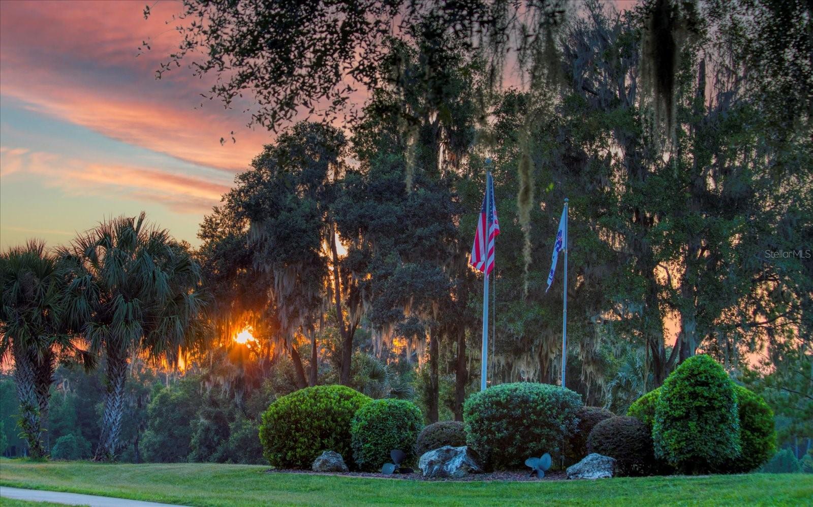 Listing photo id 90 for 7650 Whippoorwill Terrace