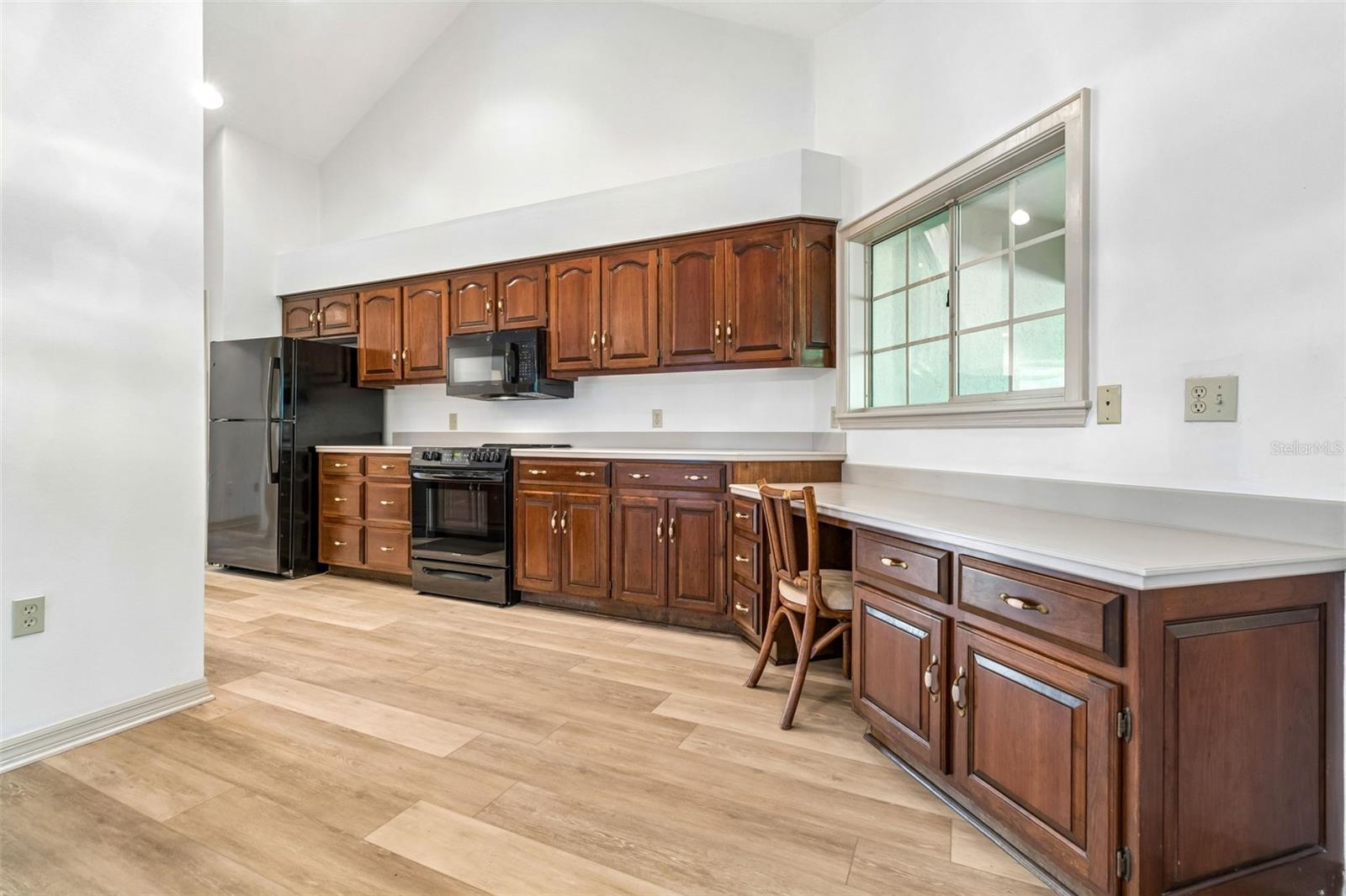 Listing photo id 25 for 2708 Bell Shoals Road