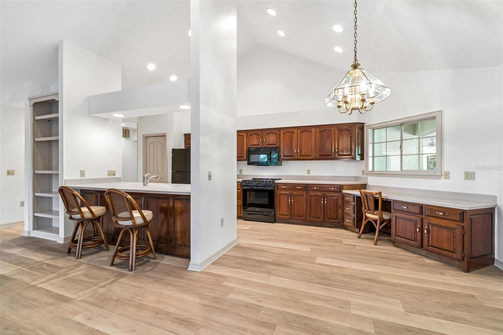 Listing photo id 26 for 2708 Bell Shoals Road