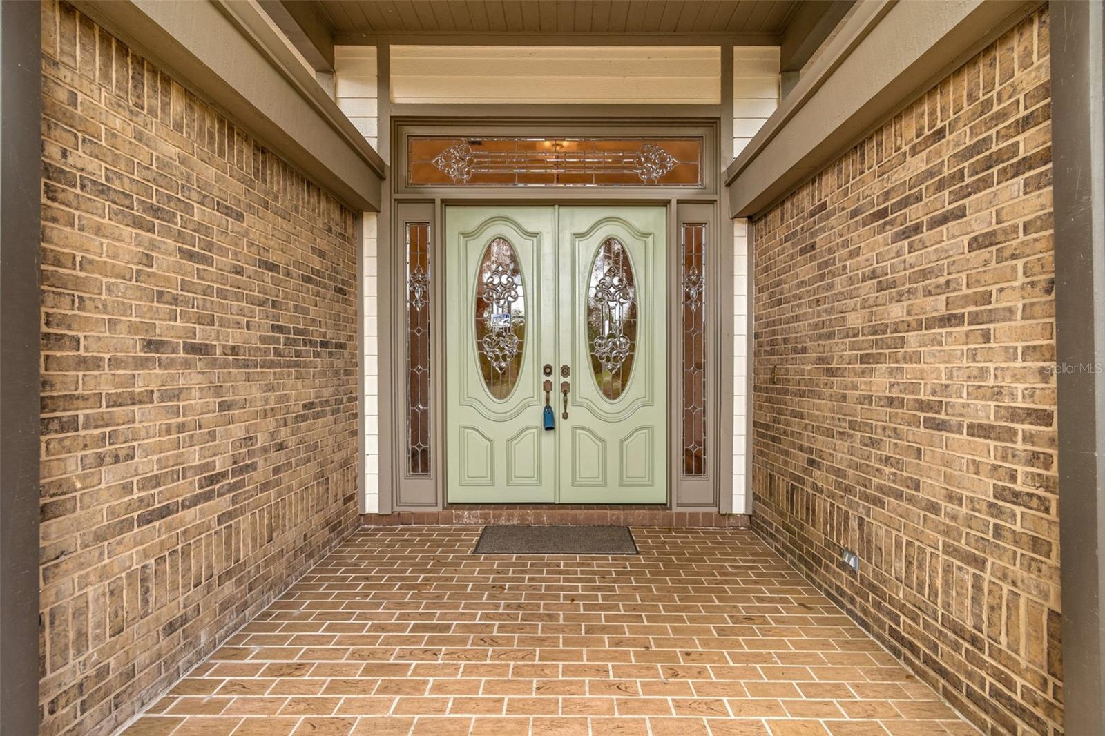 Listing photo id 2 for 2708 Bell Shoals Road