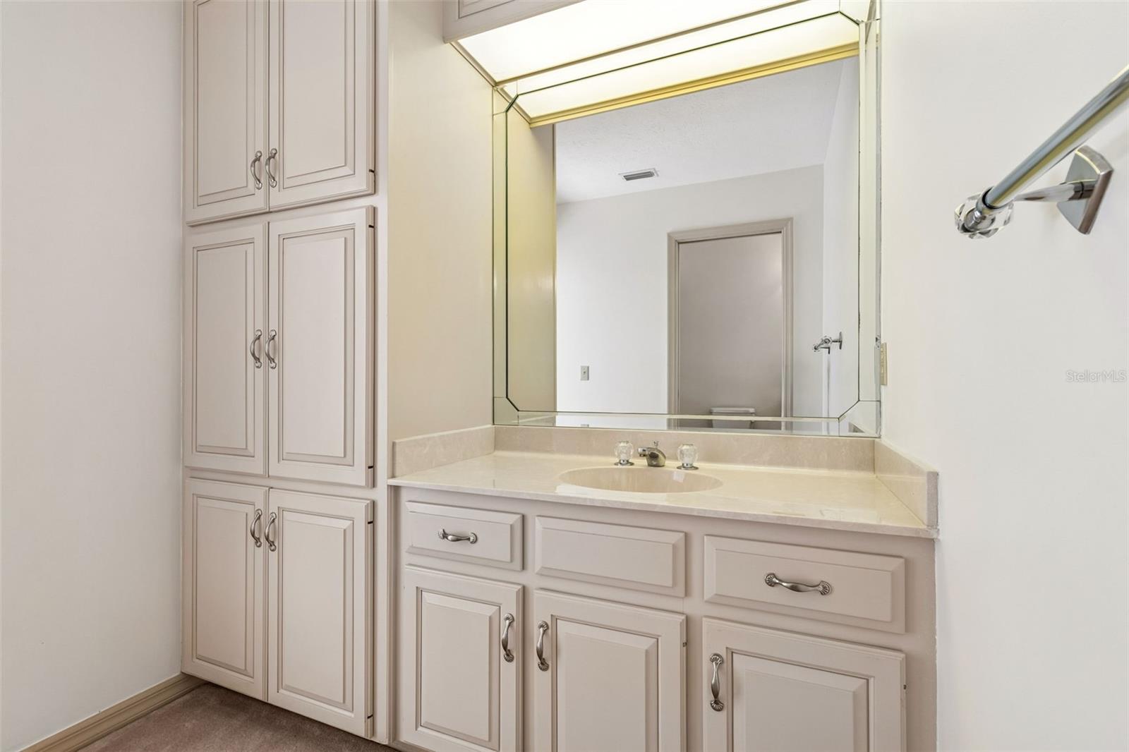 Listing photo id 42 for 2708 Bell Shoals Road