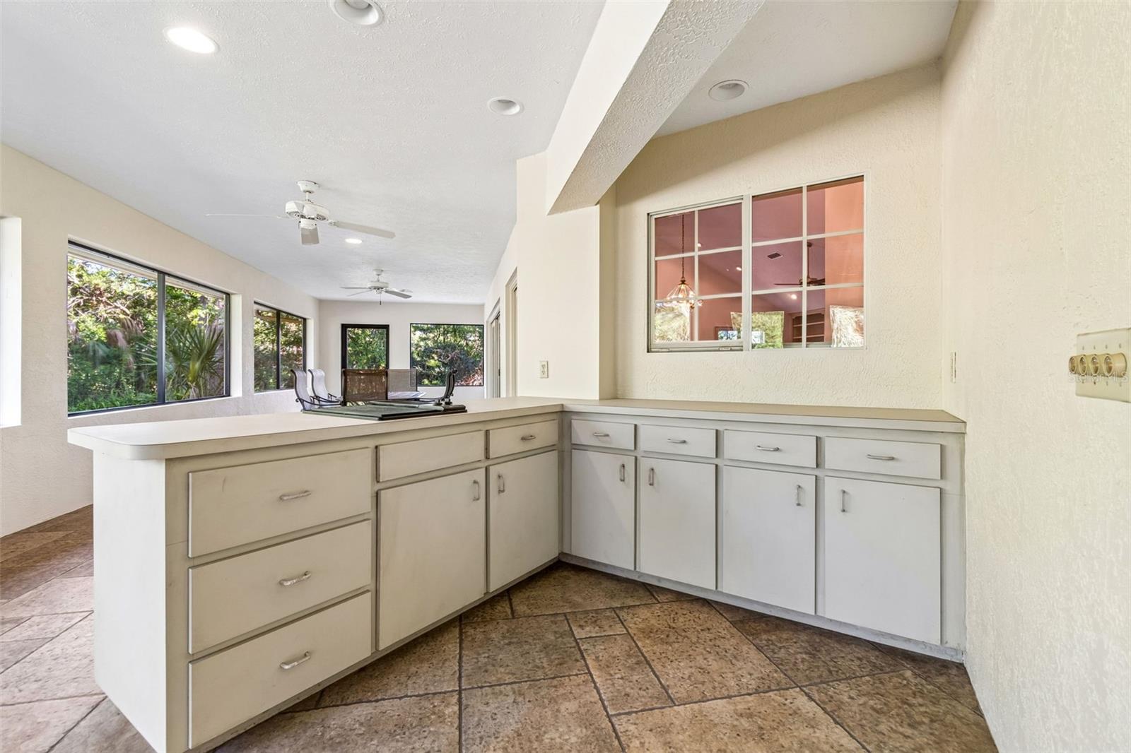 Listing photo id 54 for 2708 Bell Shoals Road