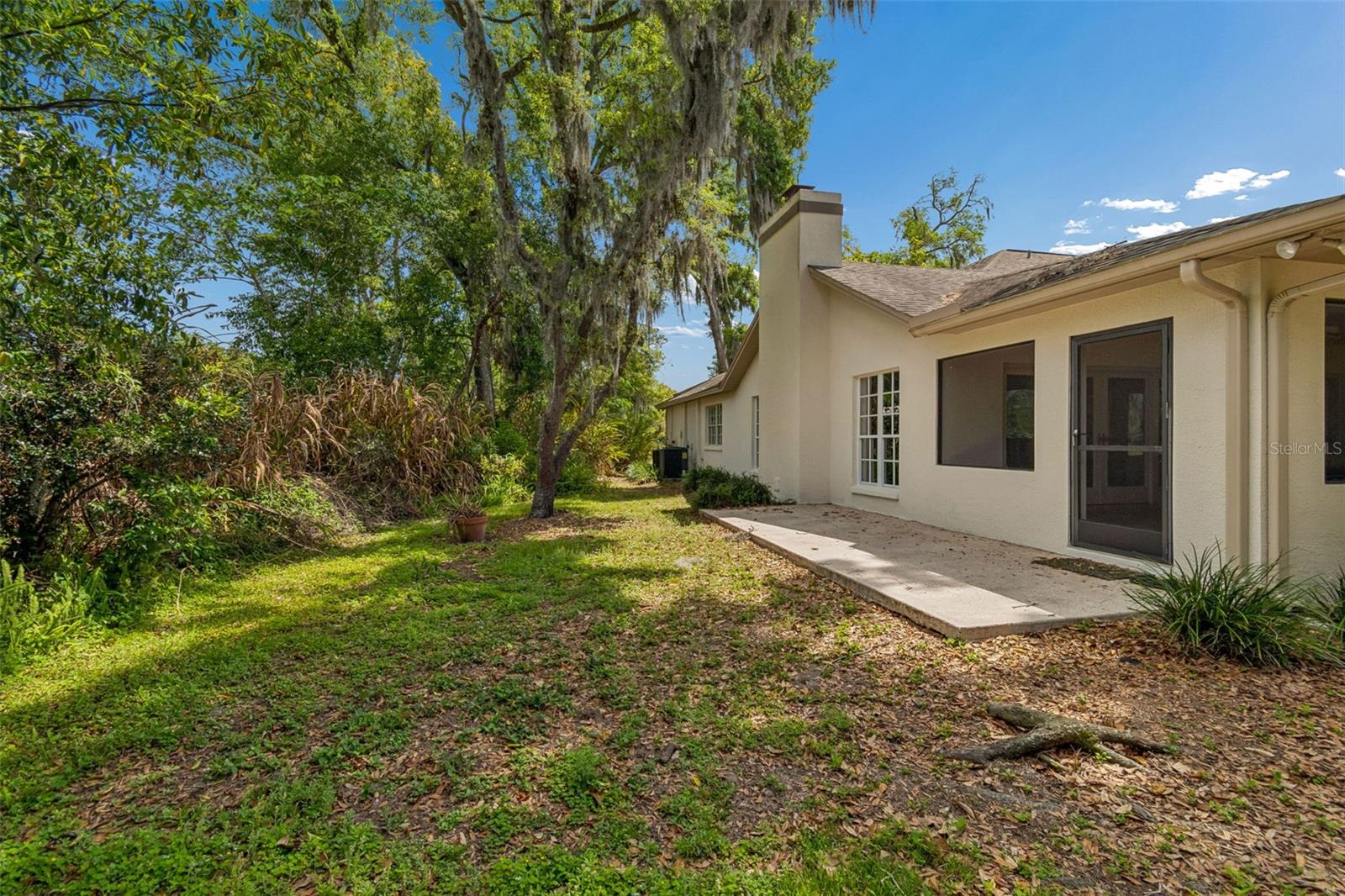 Listing photo id 60 for 2708 Bell Shoals Road