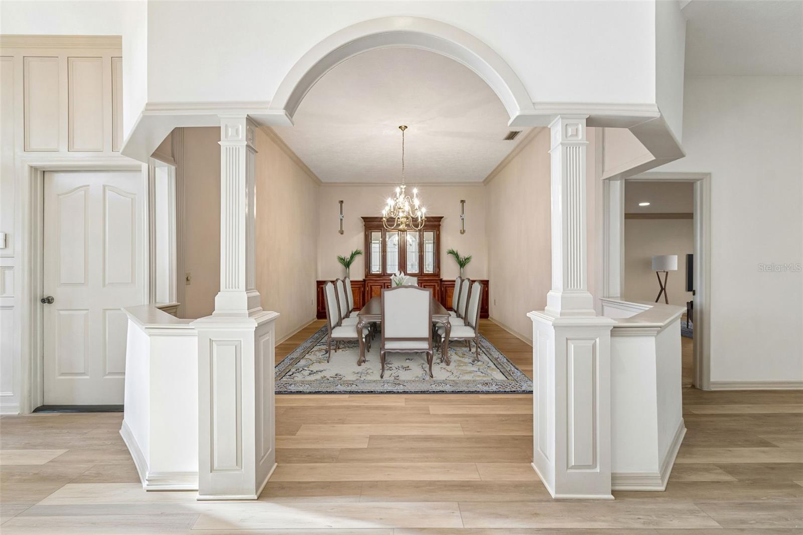 Listing photo id 6 for 2708 Bell Shoals Road