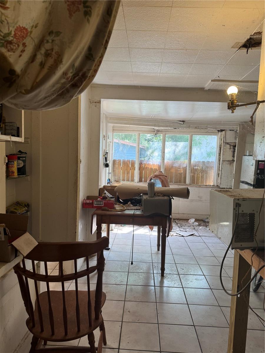 Image 8 of 20 For 707 Prospect Avenue