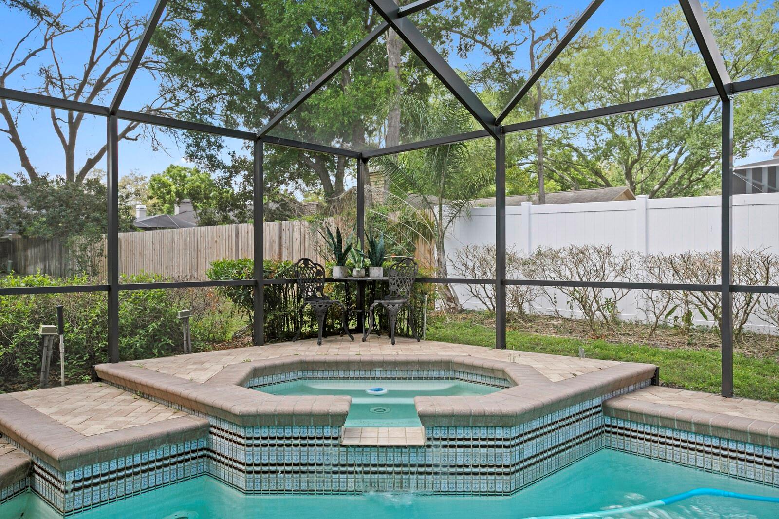 Listing photo id 44 for 11504 Moffat Place