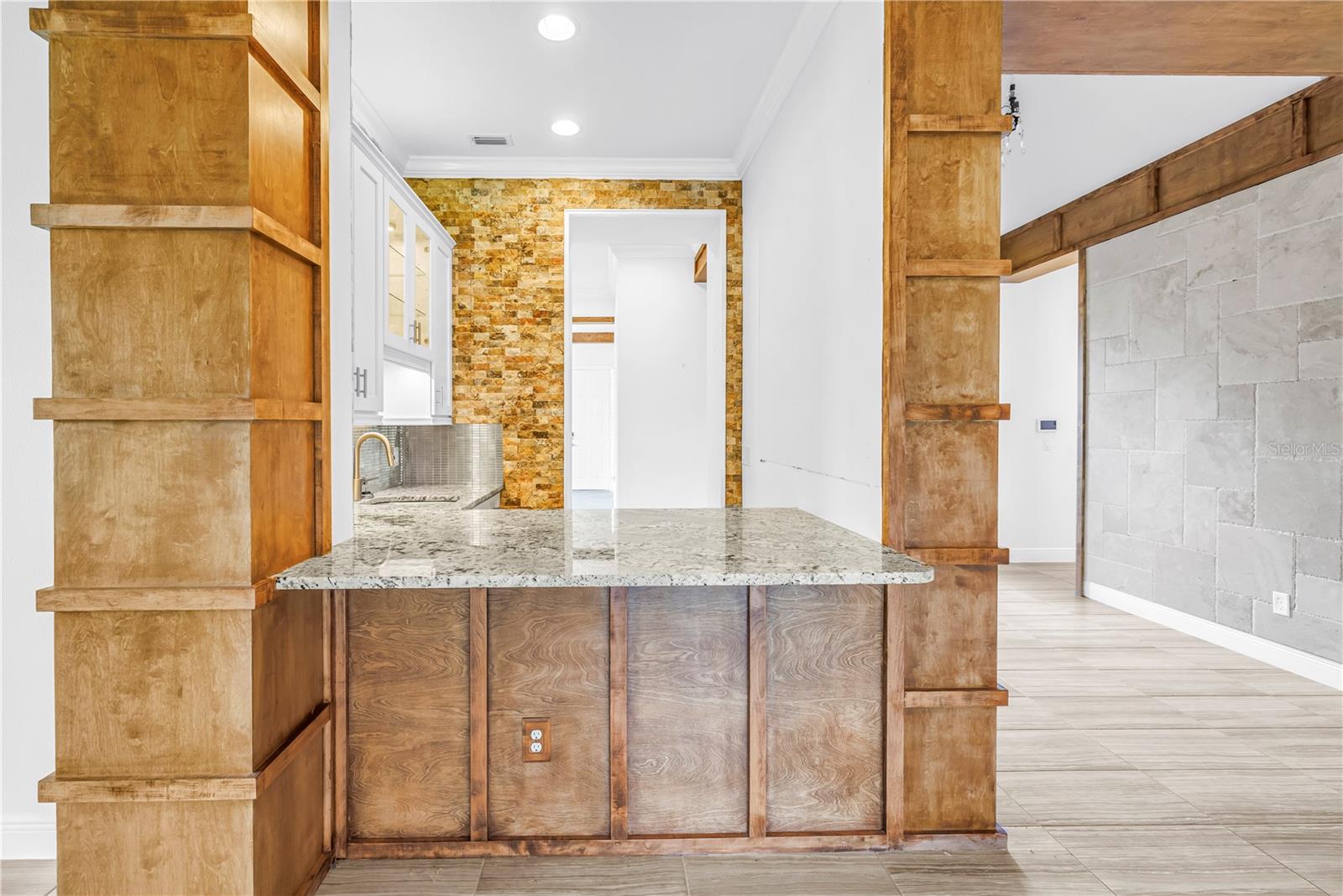 Image 12 of 56 For 15939 Cape Coral Drive