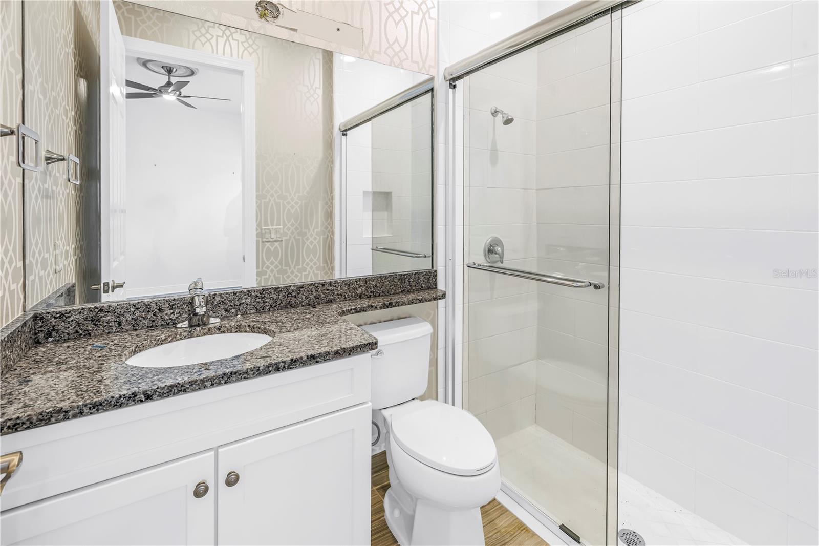 Image 16 of 56 For 15939 Cape Coral Drive