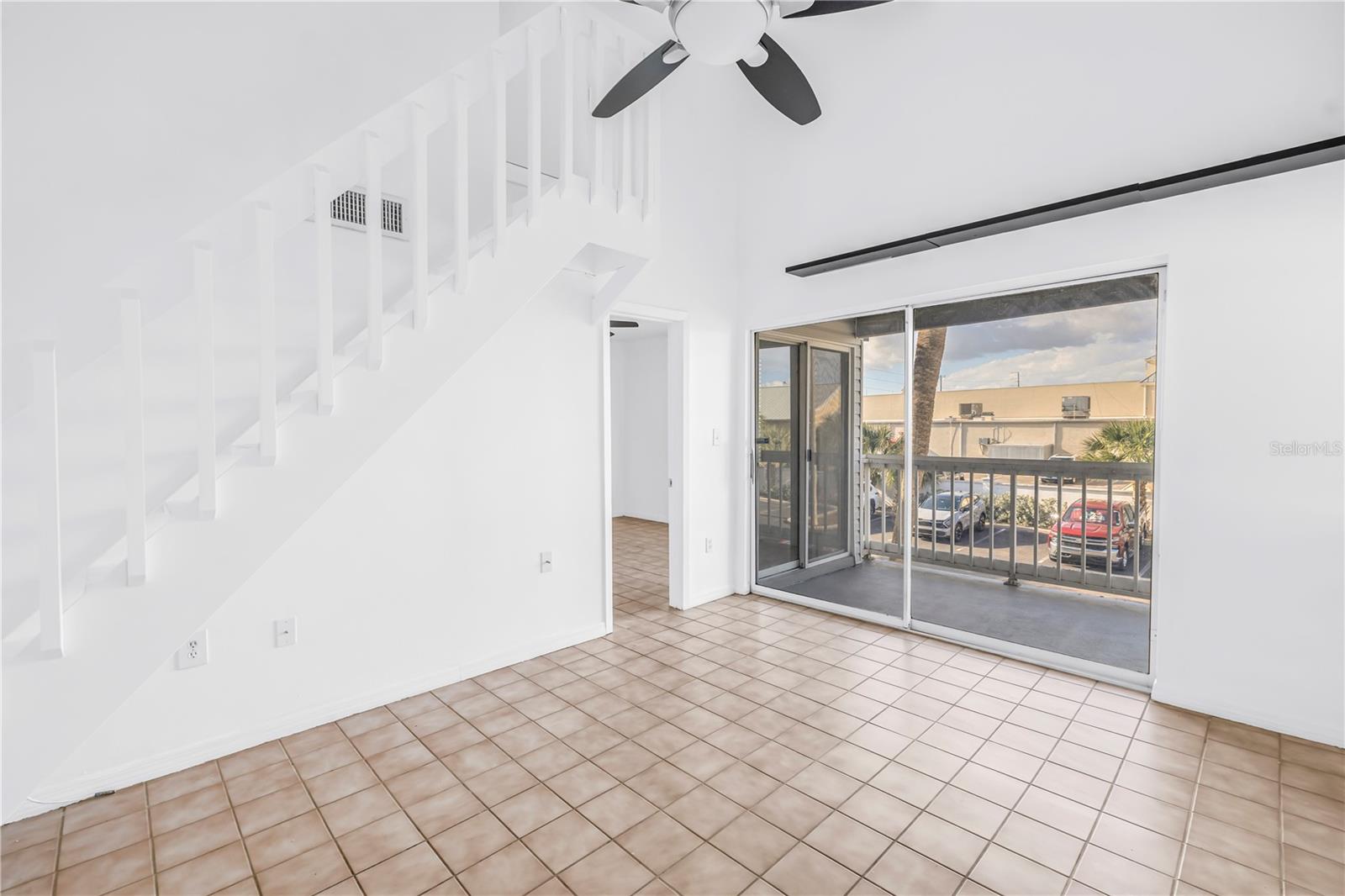 Image 11 of 32 For 6939 Stones Throw Circle N 6206