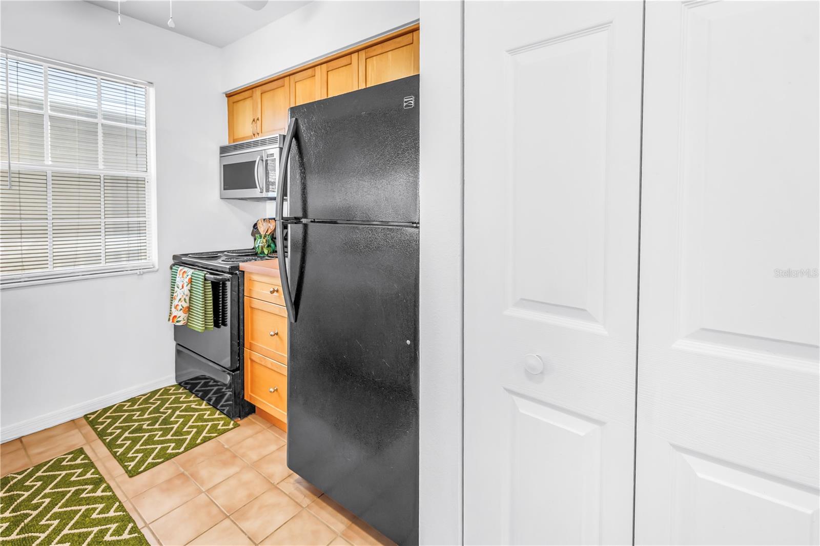 Image 19 of 32 For 6939 Stones Throw Circle N 6206