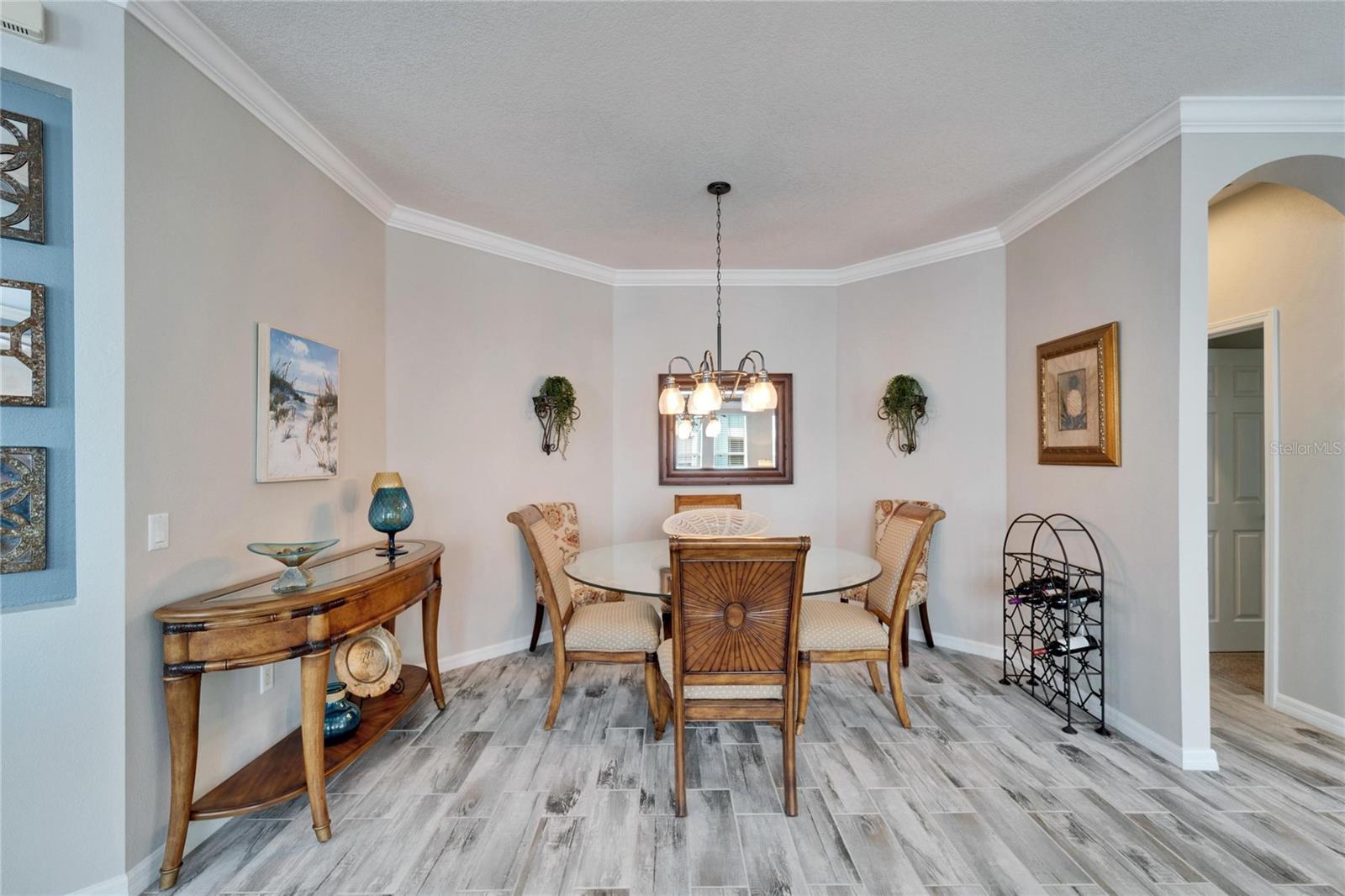 Image 21 of 74 For 221 Sela Cove Circle