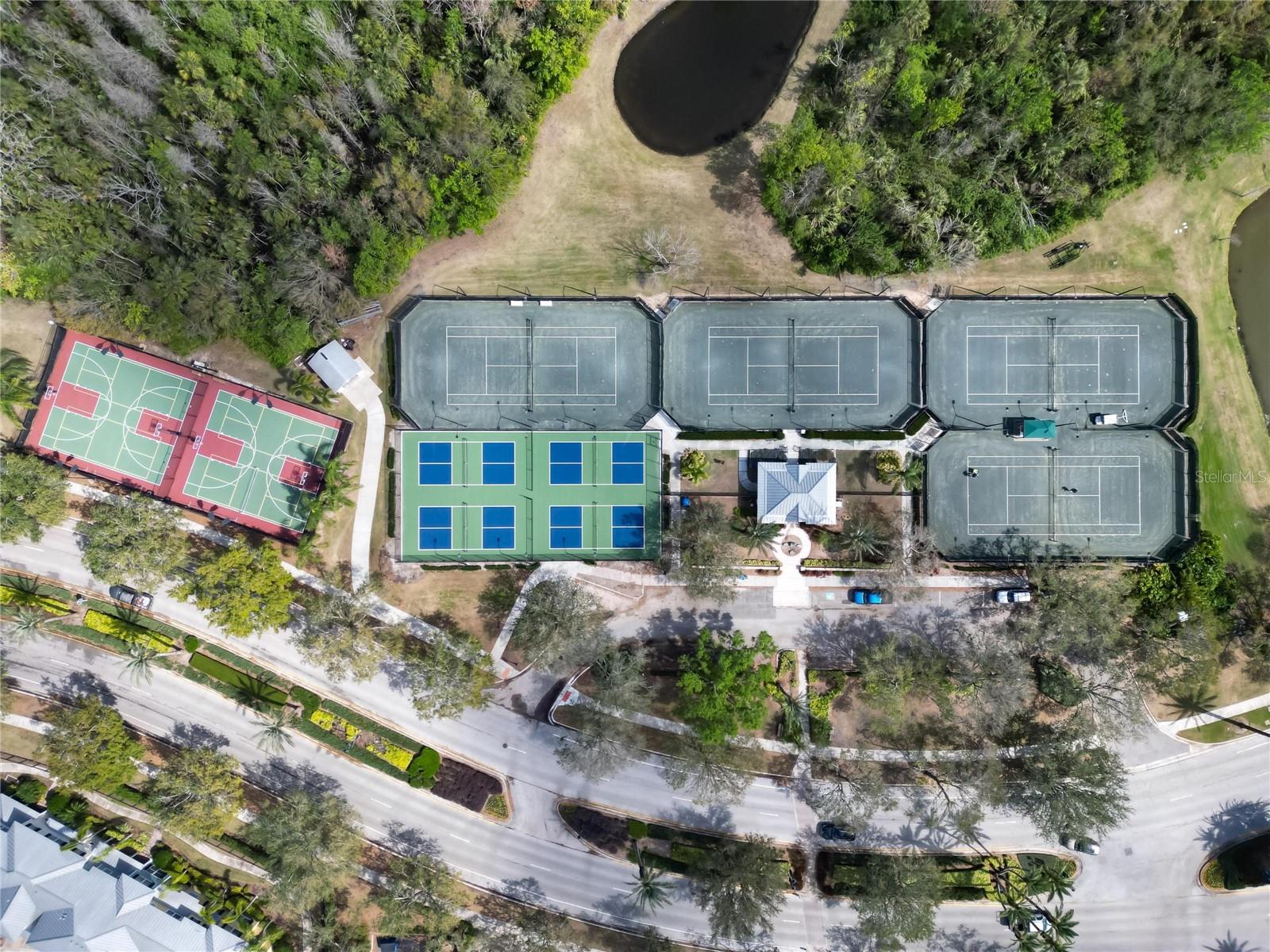 Image 48 of 74 For 221 Sela Cove Circle