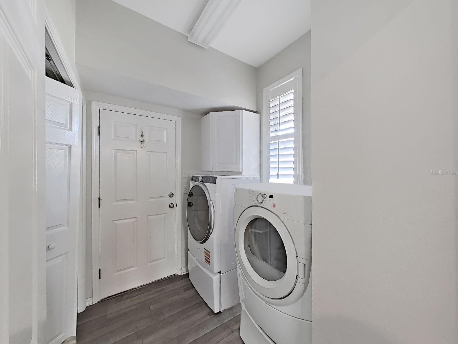 Image 20 of 49 For 1083 Misty Hollow Lane