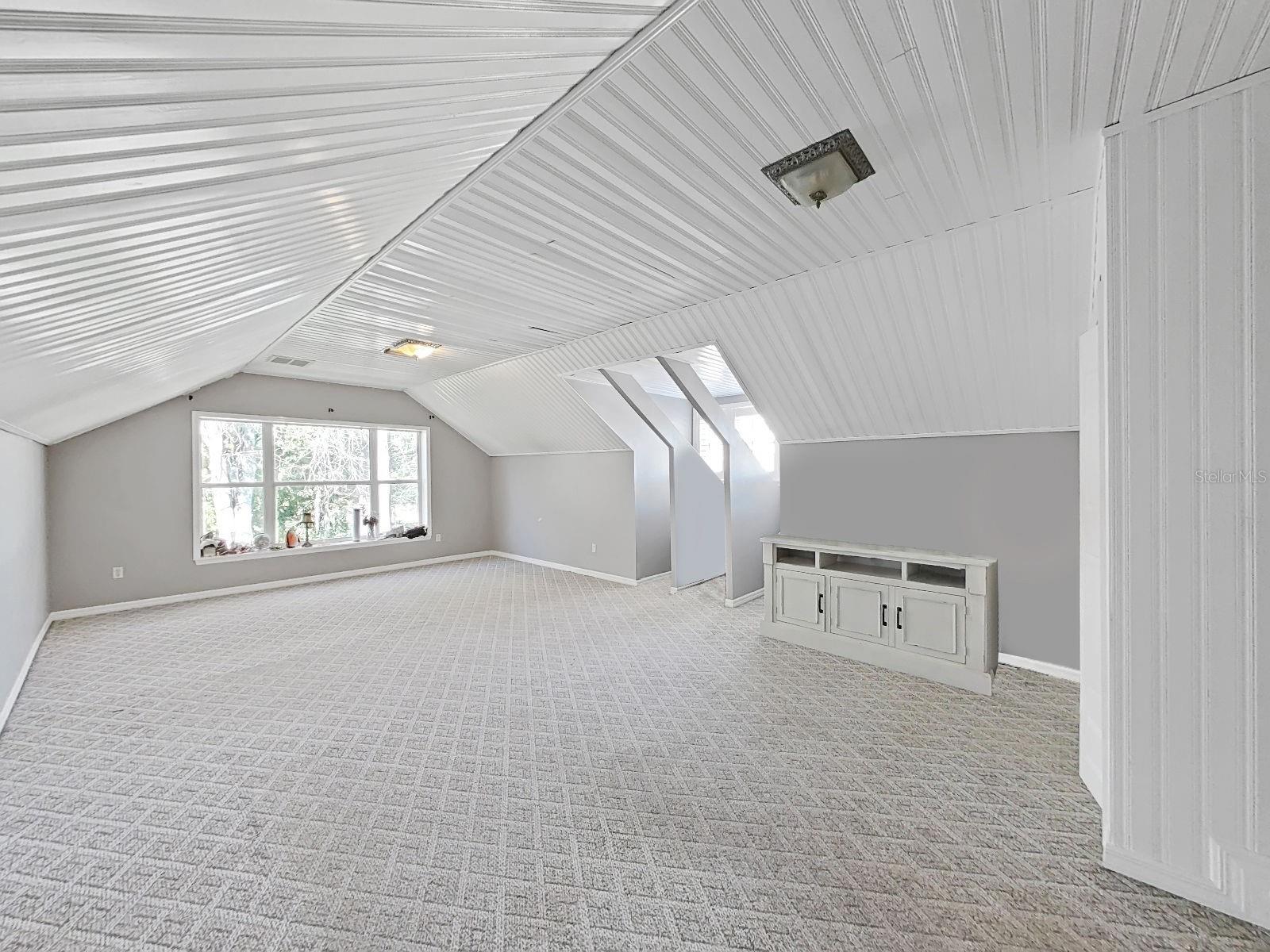 Image 26 of 49 For 1083 Misty Hollow Lane