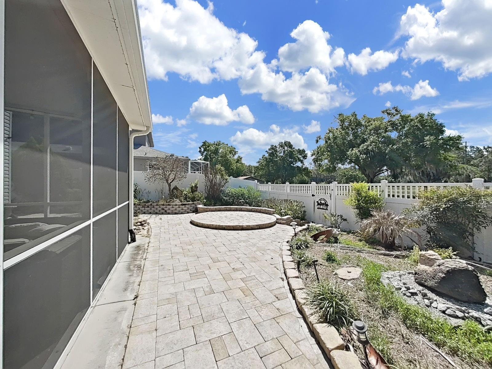 Image 39 of 49 For 1083 Misty Hollow Lane