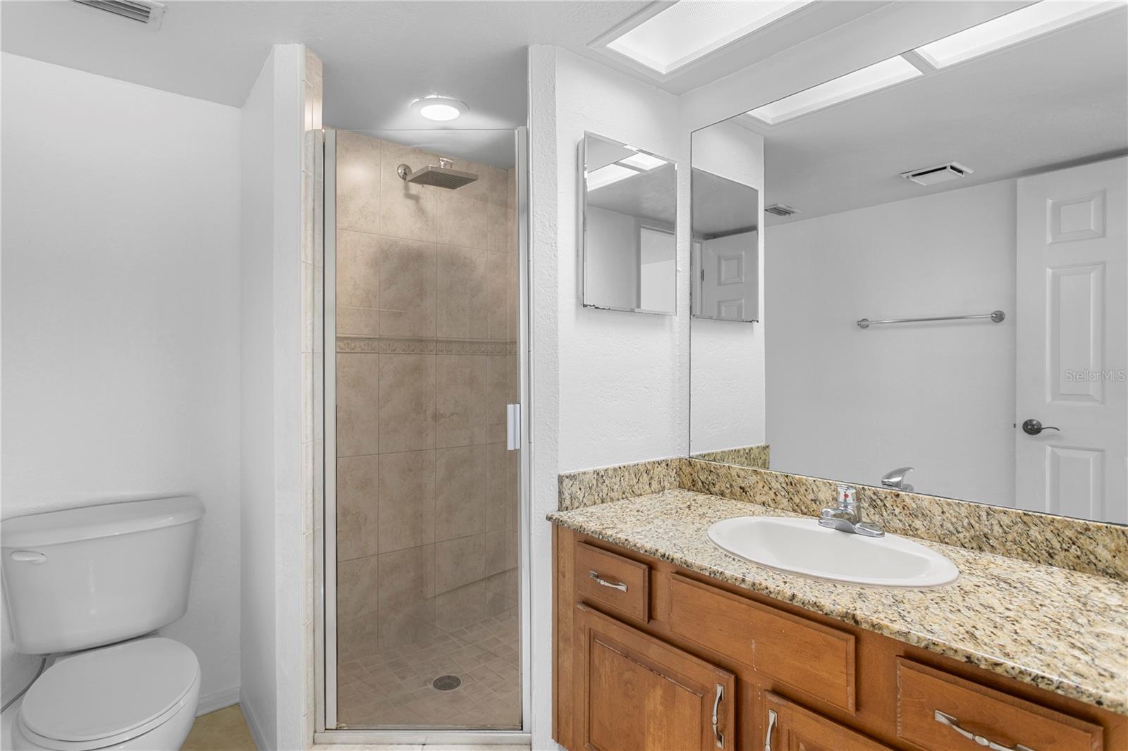 Image 17 of 28 For 10399 Paradise Boulevard 106b