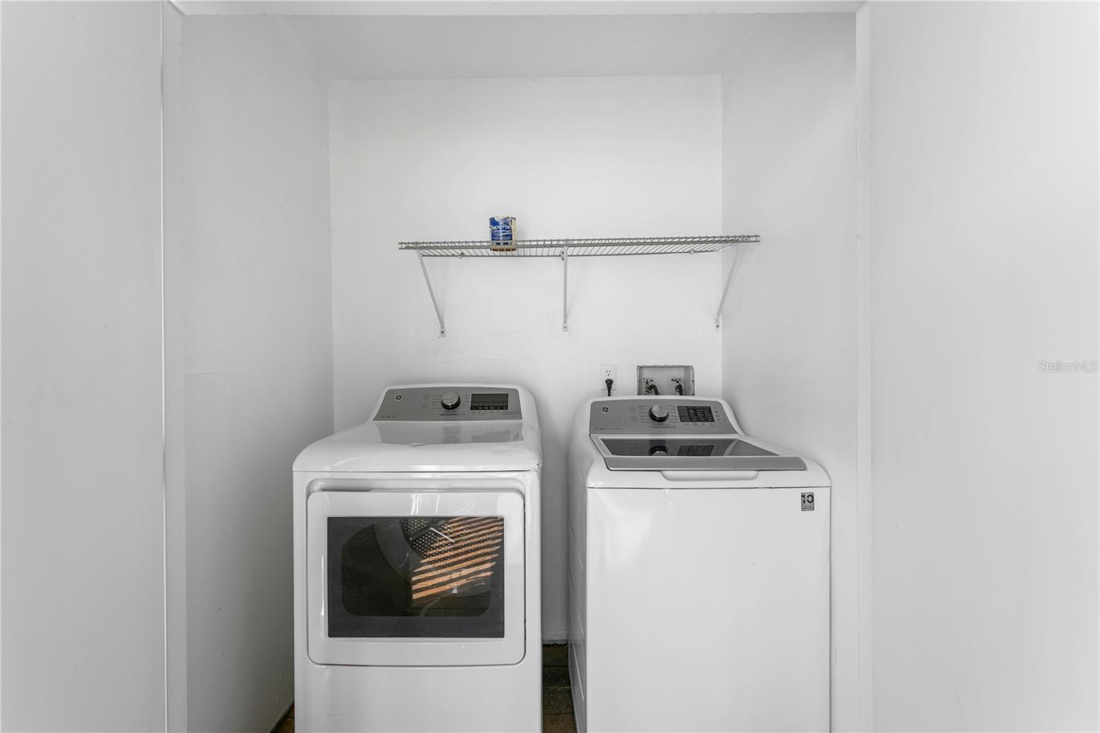 Image 22 of 28 For 10399 Paradise Boulevard 106b