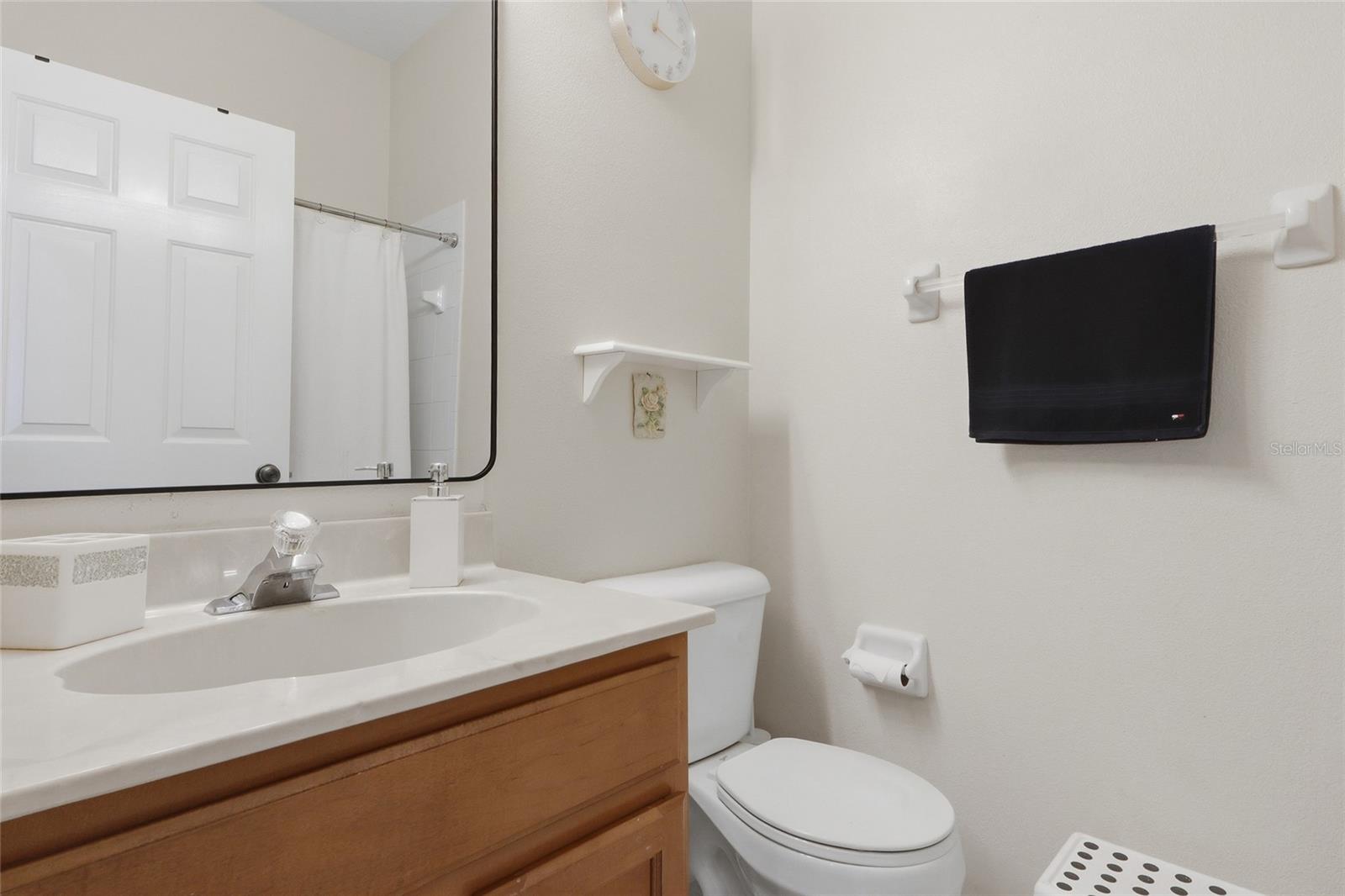 Image 26 of 42 For 542 Black Lion Drive Ne