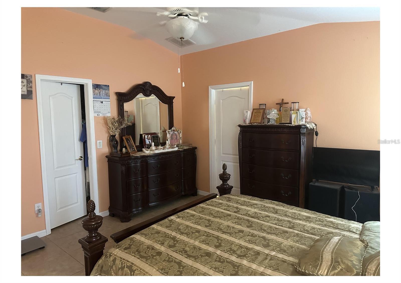 Image 15 of 27 For 6812 Aramon Court