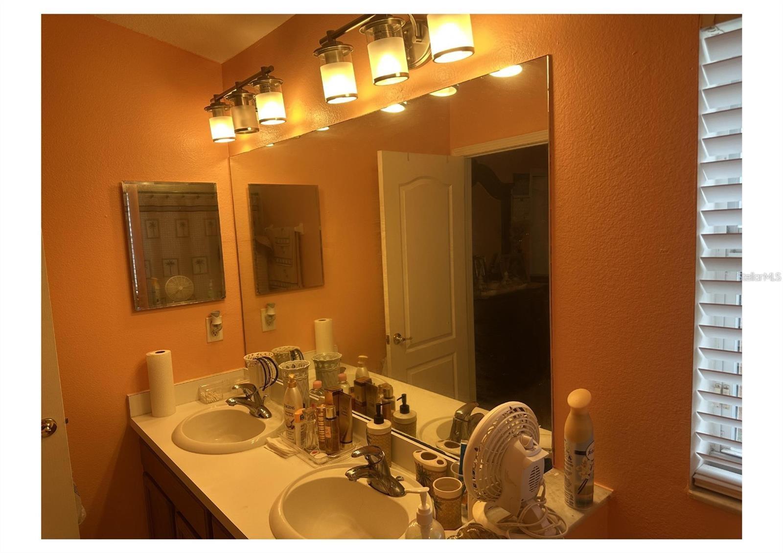 Image 16 of 27 For 6812 Aramon Court