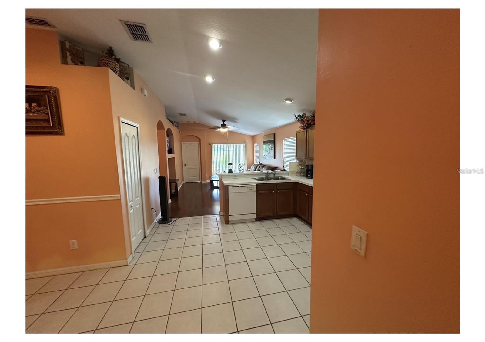 Image 9 of 27 For 6812 Aramon Court