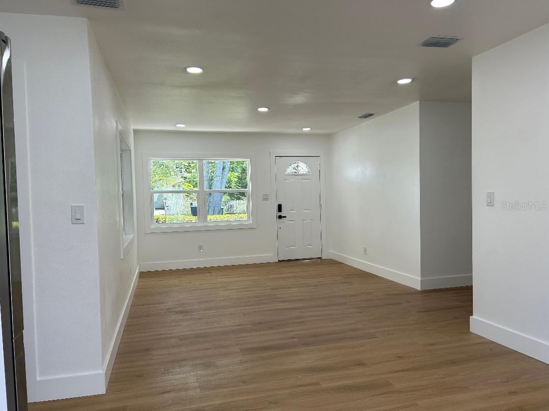 Image 25 of 28 For 4611 Mcelroy Avenue