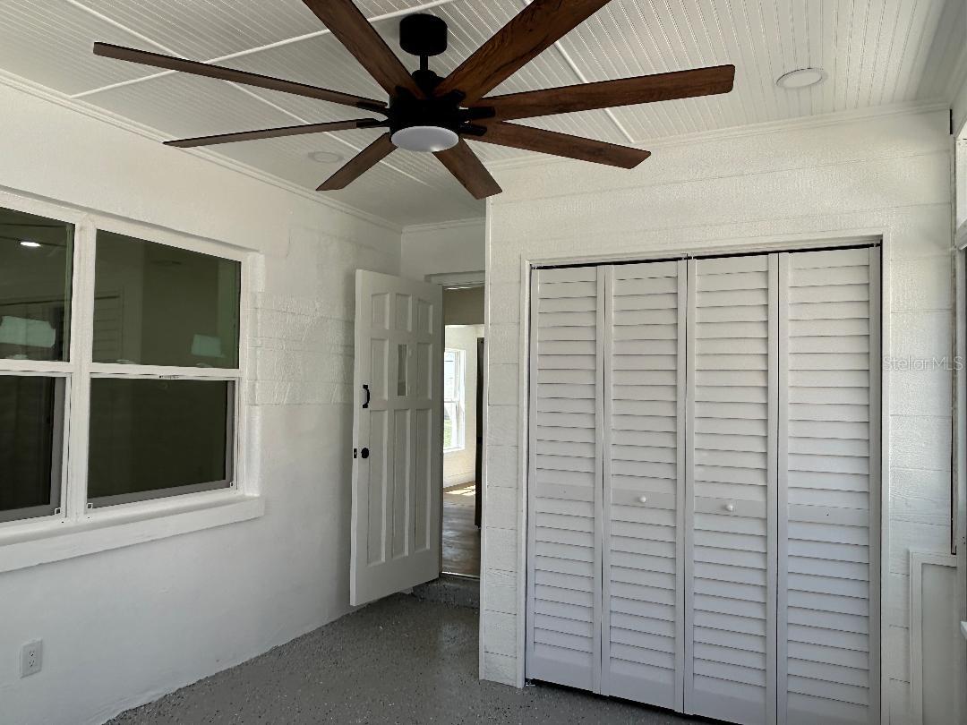 Image 26 of 28 For 4611 Mcelroy Avenue