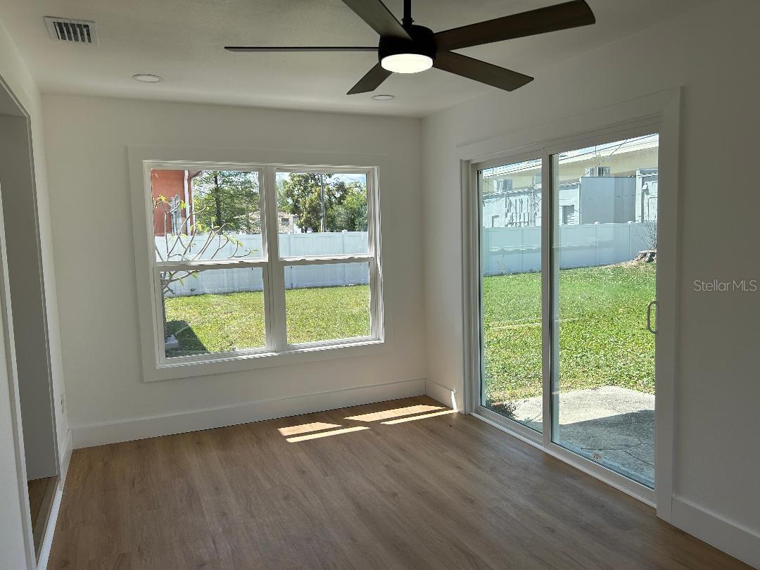 Image 8 of 28 For 4611 Mcelroy Avenue