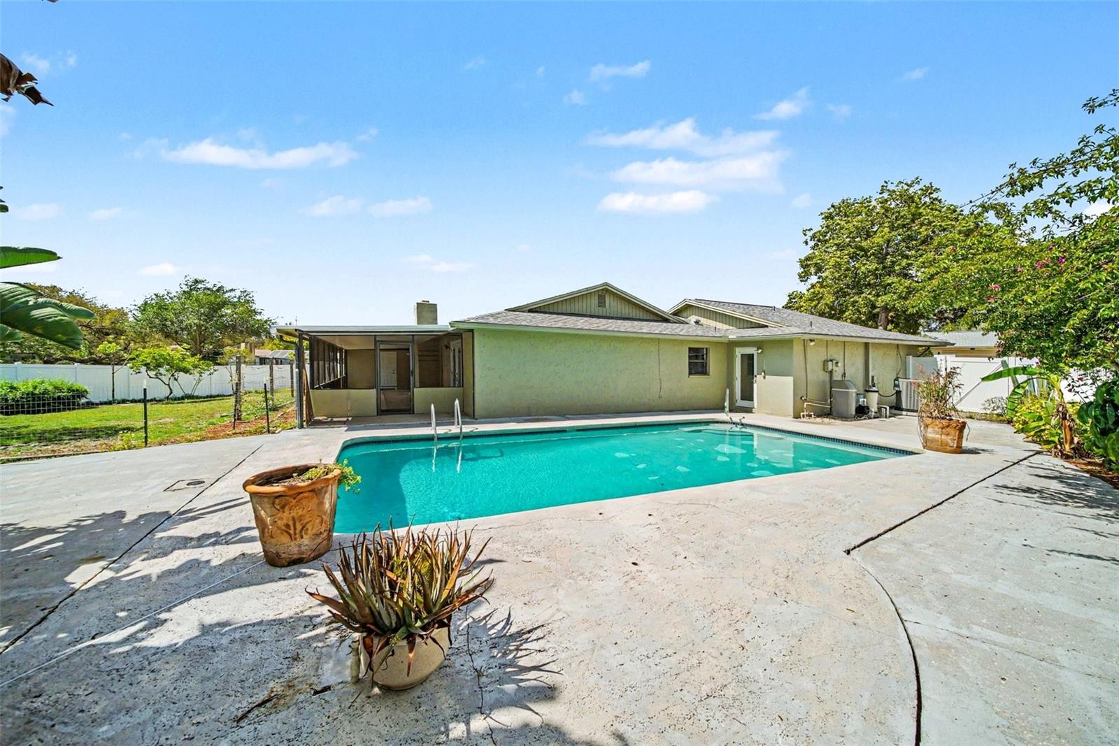 Image 31 of 31 For 10938 Salt Tree Drive