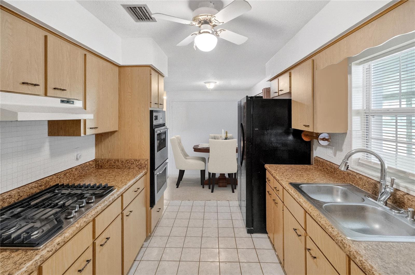 Image 10 of 28 For 432 2nd Avenue