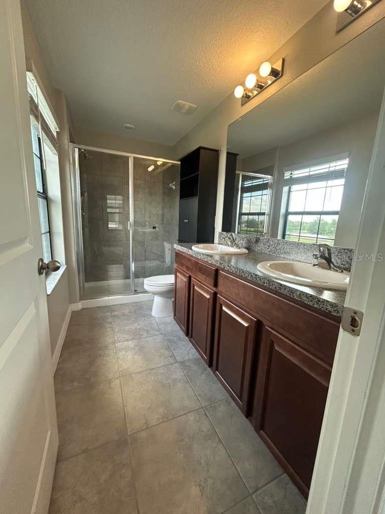 Image 29 of 49 For 4609 Bexley Village Drive