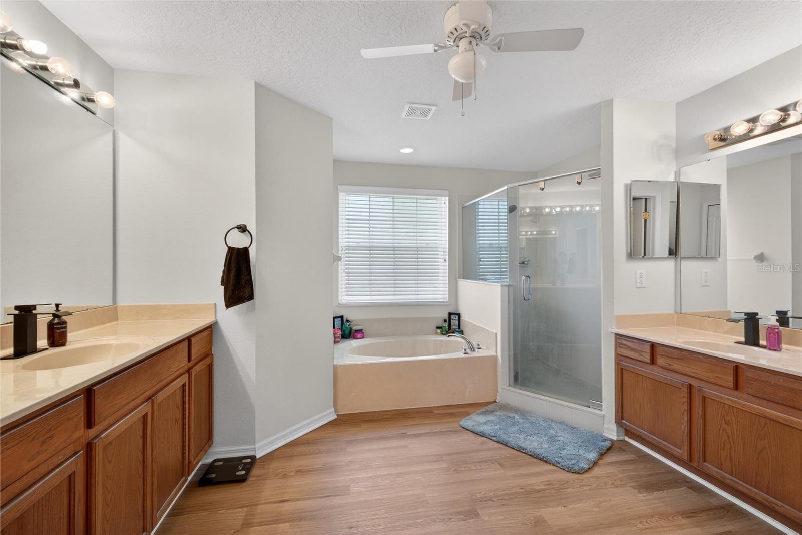 Image 17 of 35 For 1705 Billie Lynn Point