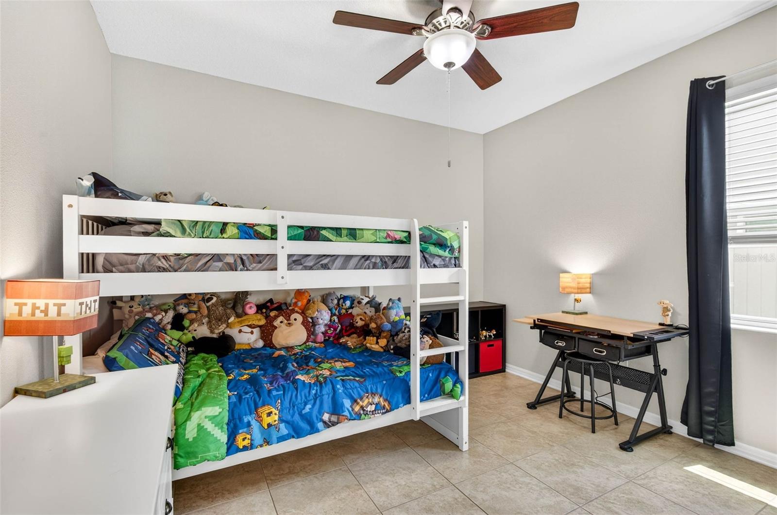 Image 25 of 47 For 8060 Roma Dune Drive