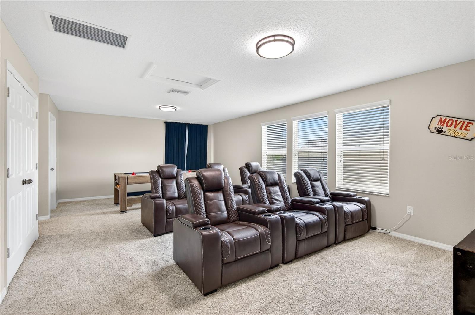 Image 30 of 47 For 8060 Roma Dune Drive