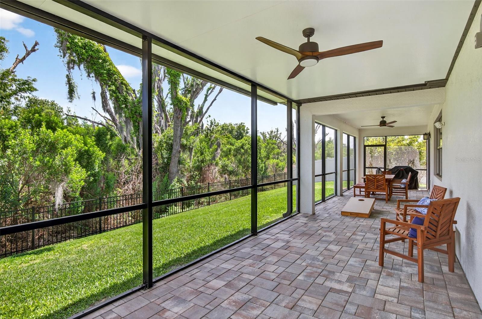 Image 35 of 47 For 8060 Roma Dune Drive