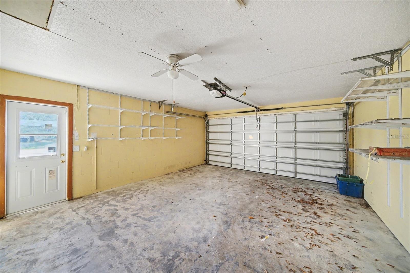 Listing photo id 21 for 113 Ruskin Avenue