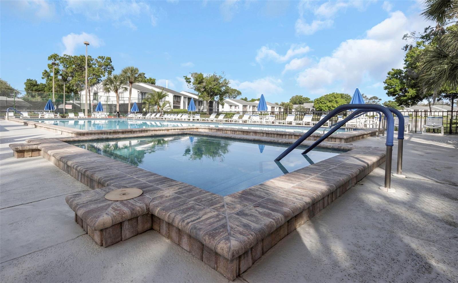 Image 43 of 50 For 1308 Pine Ridge Circle E H1