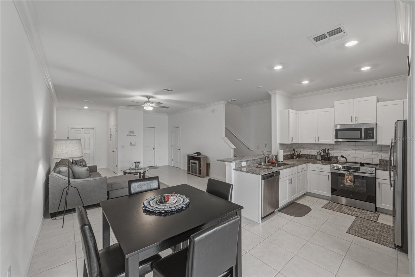 Image 14 of 55 For 30688 Veridian Way