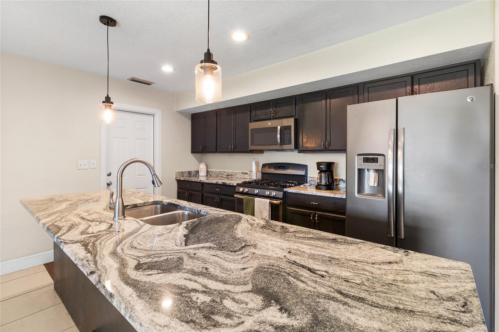 Image 11 of 43 For 7001 18th Street N