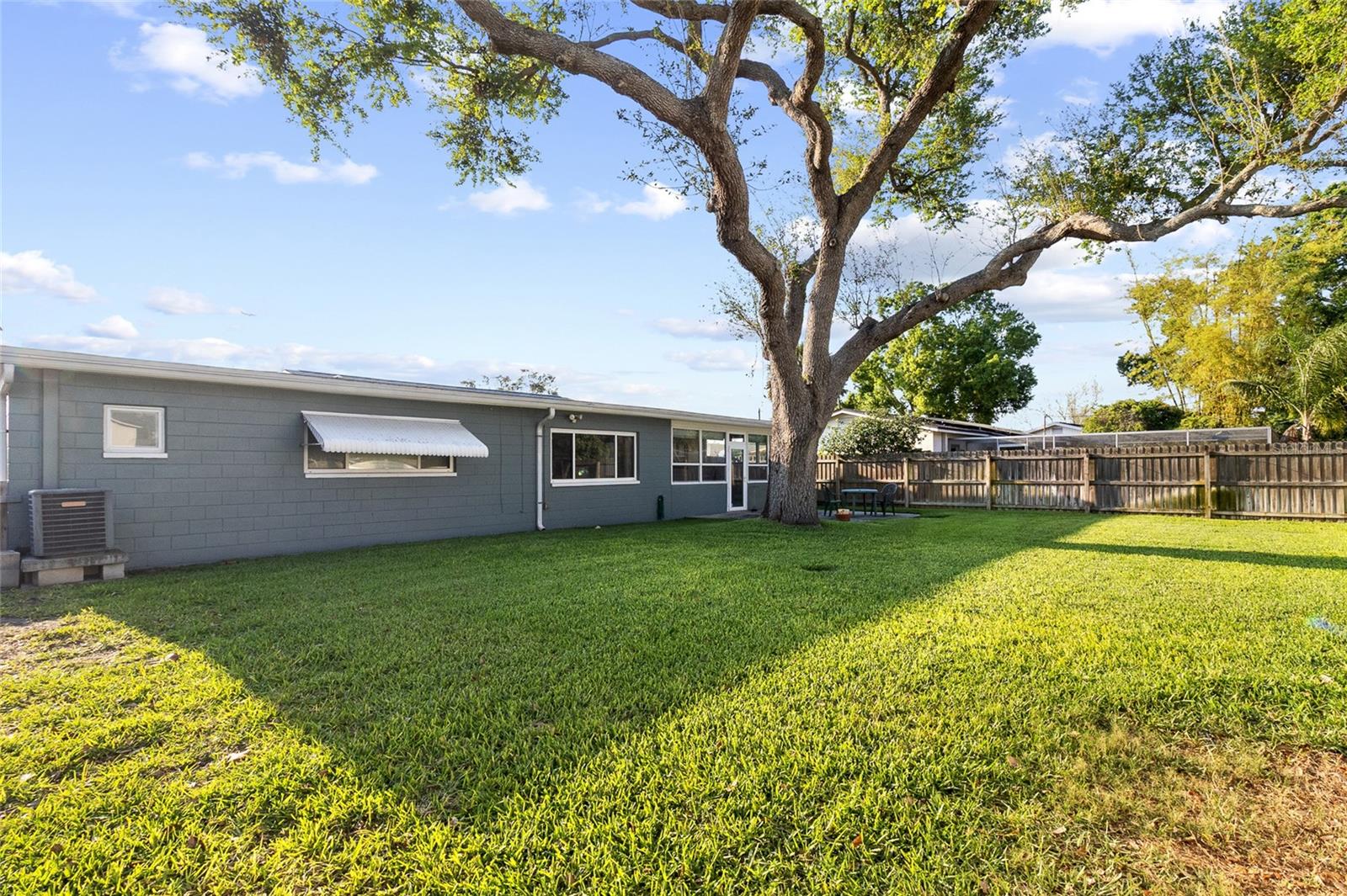 Image 38 of 43 For 7001 18th Street N