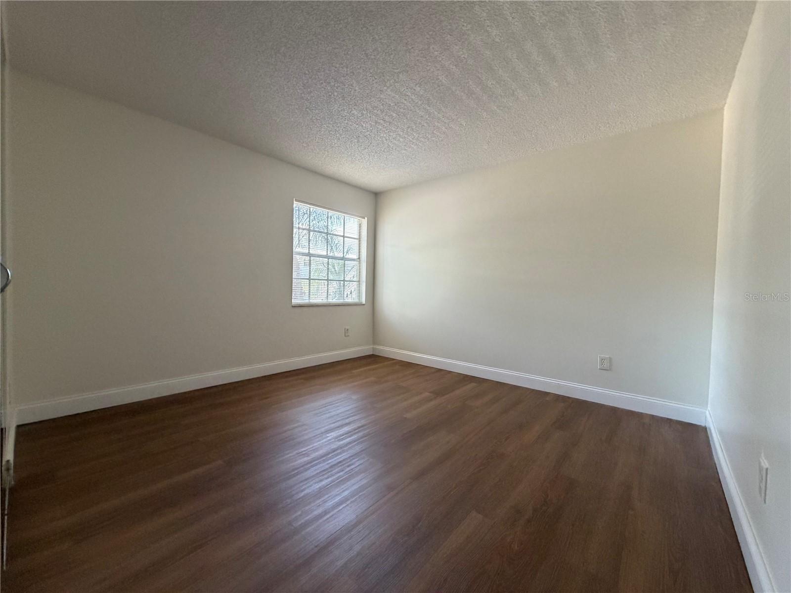 Image 12 of 14 For 4831 Mcelroy Avenue F104