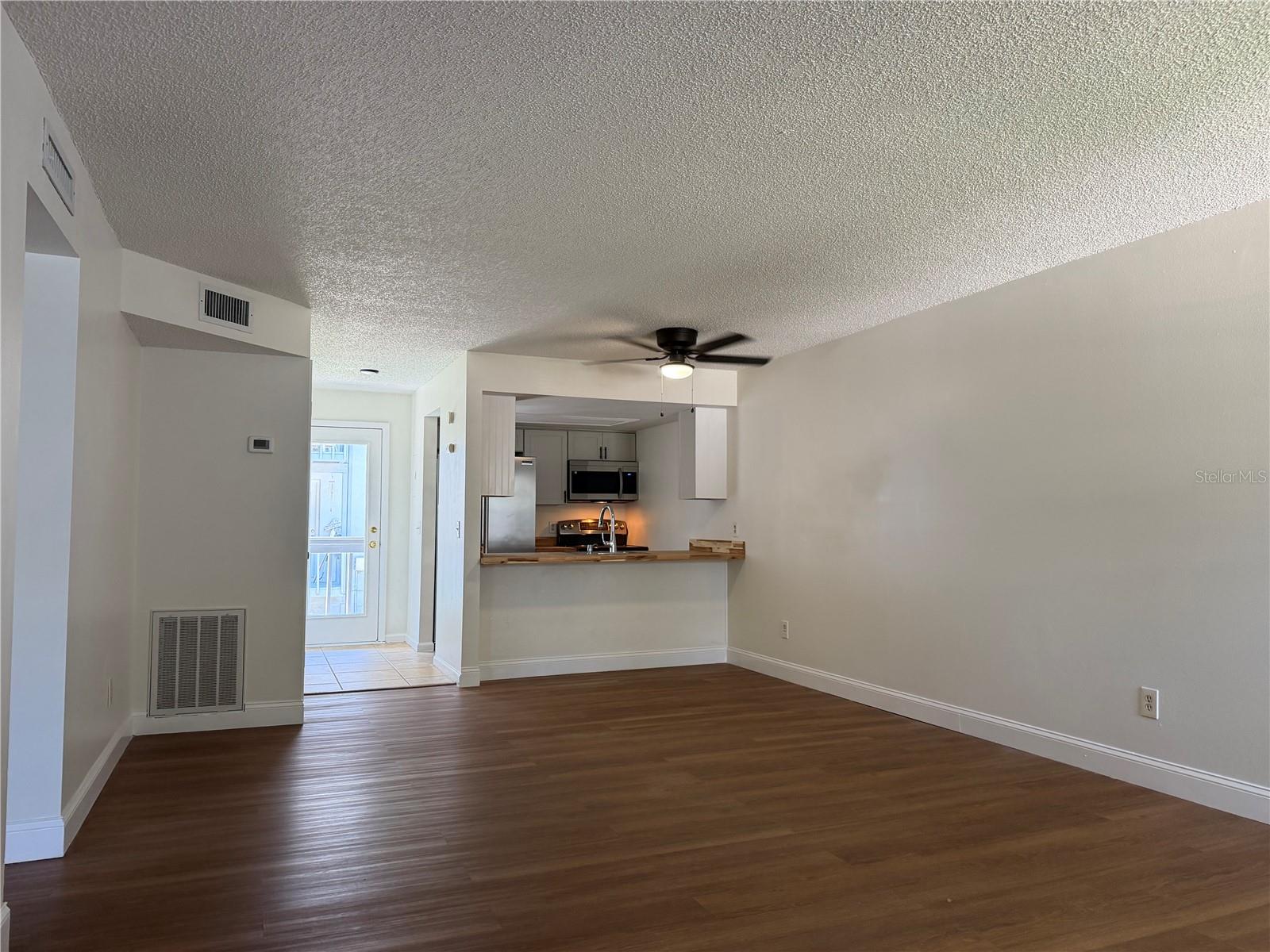 Image 2 of 14 For 4831 Mcelroy Avenue F104