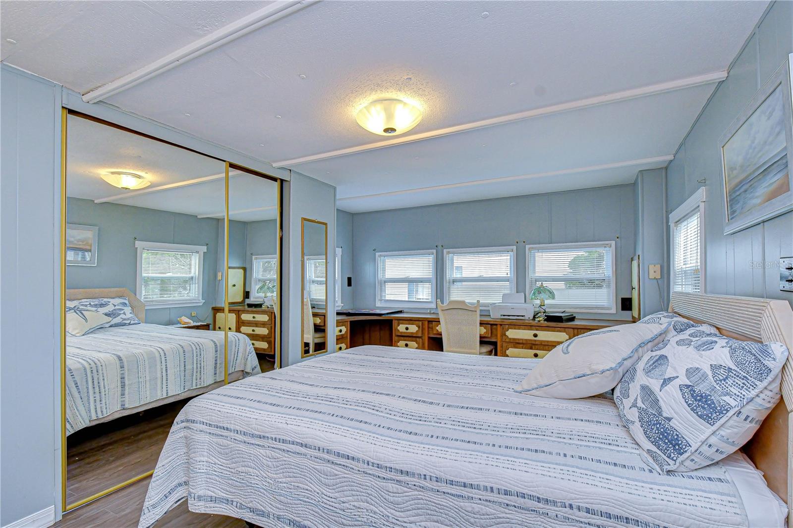 Image 17 of 48 For 38634 Lansing Avenue