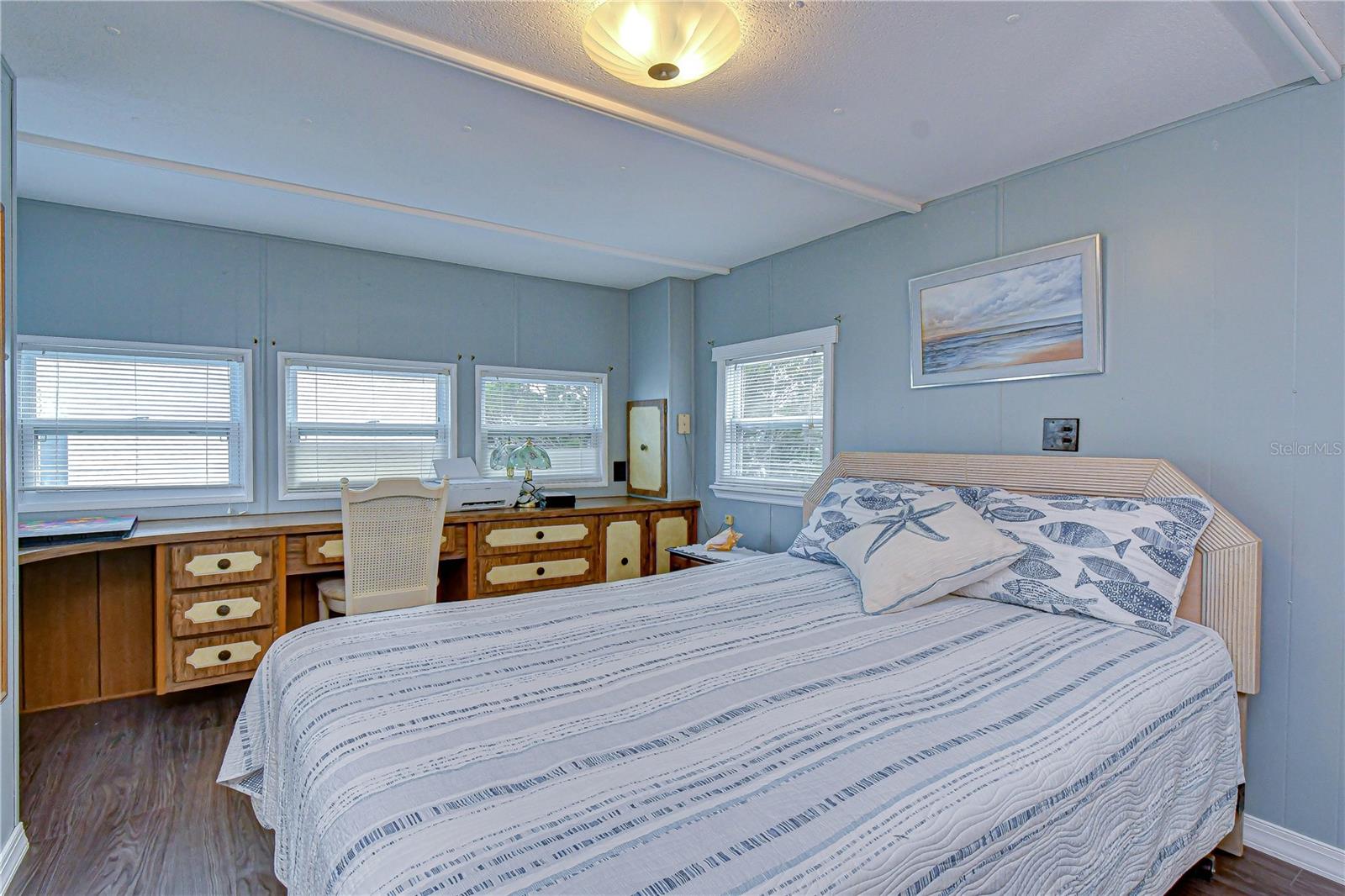 Image 18 of 48 For 38634 Lansing Avenue