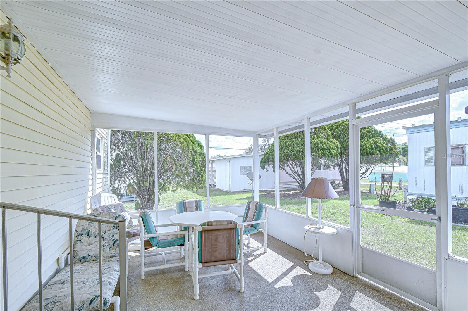 Image 3 of 48 For 38634 Lansing Avenue