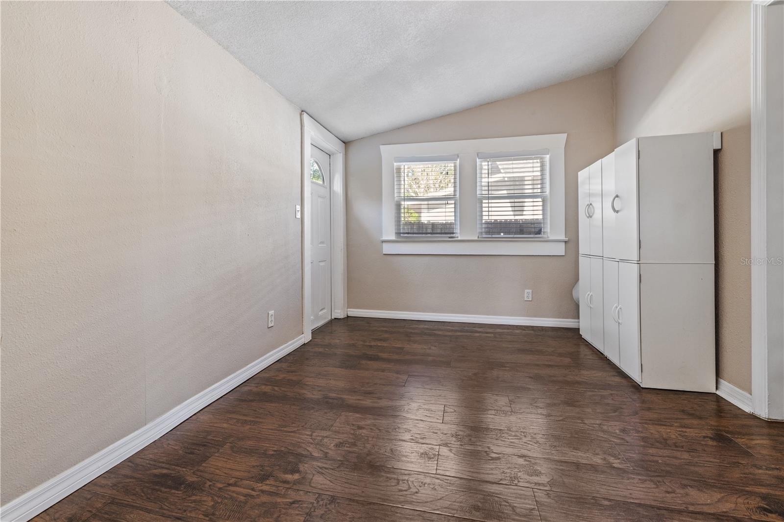 Image 13 of 21 For 1209 Ida Street