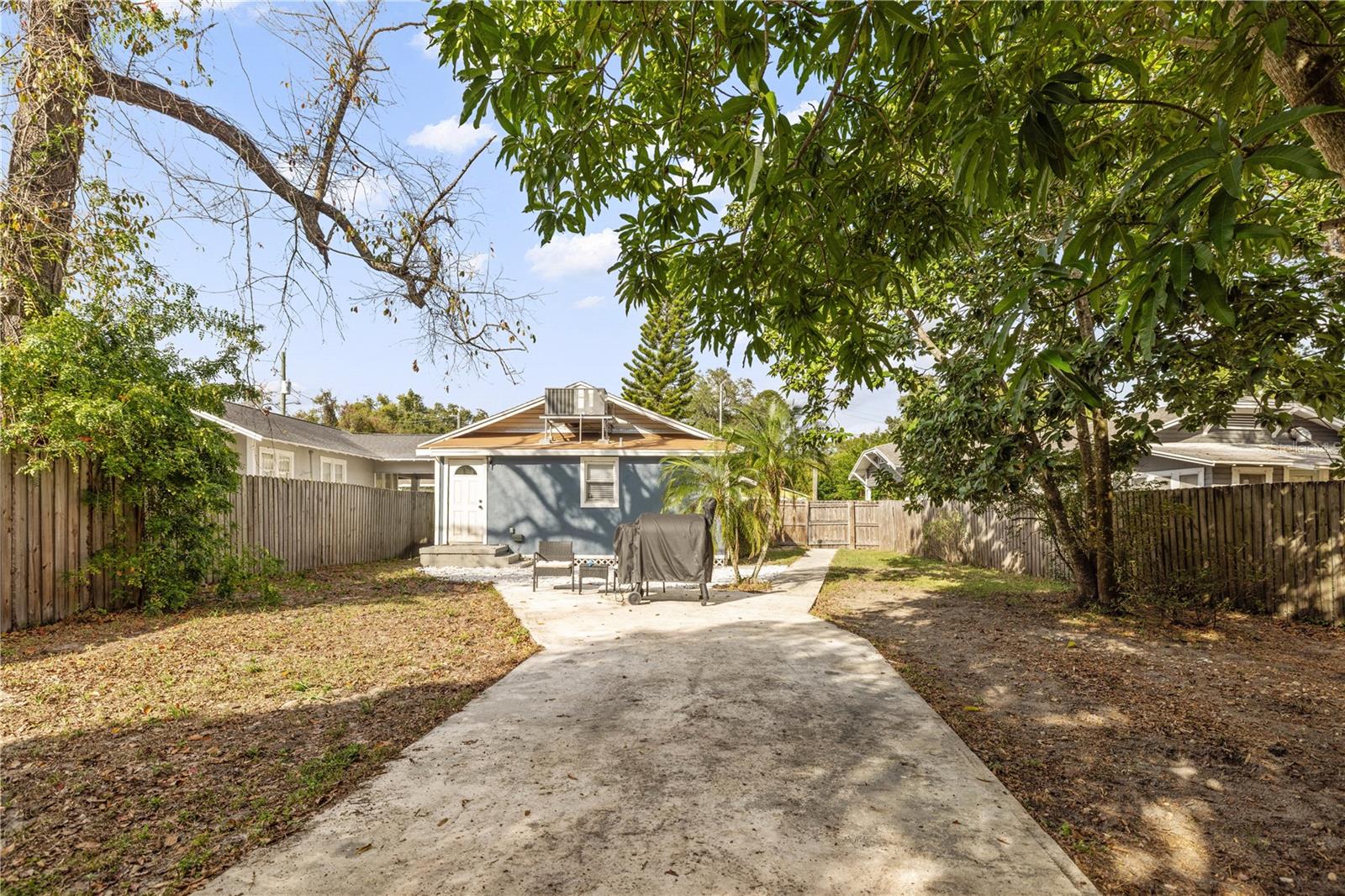 Image 18 of 21 For 1209 Ida Street