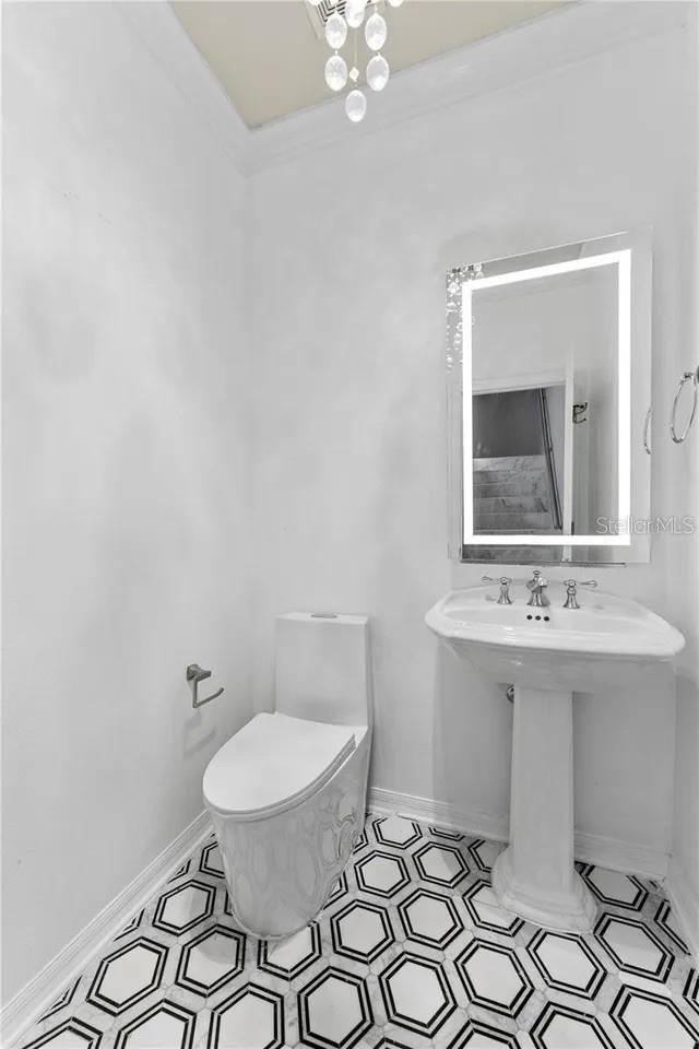 Image 15 of 33 For 1437 Harbour Walk Road